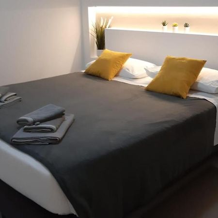 North Lake Riva Apartment, Steps From The Garda Lake Eksteriør bilde