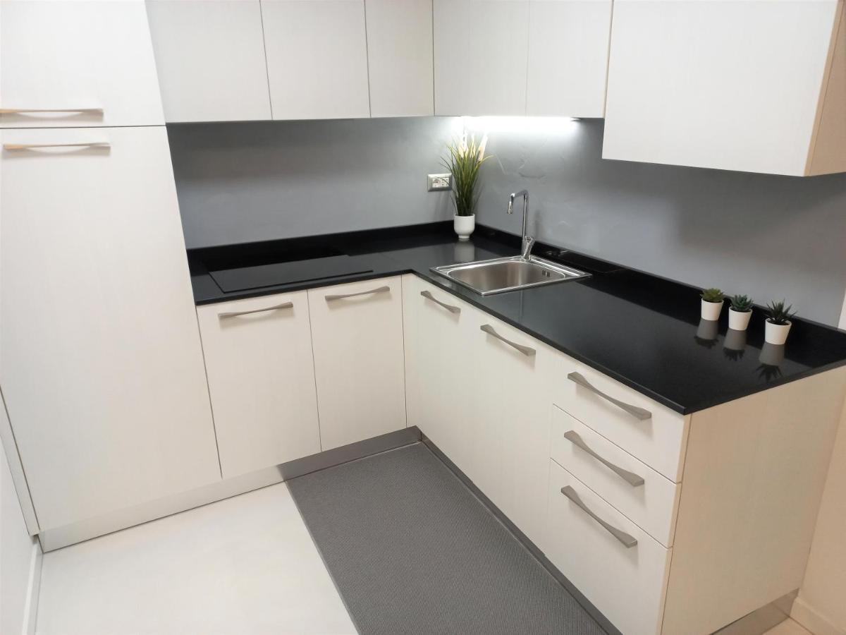 North Lake Riva Apartment, Steps From The Garda Lake Eksteriør bilde