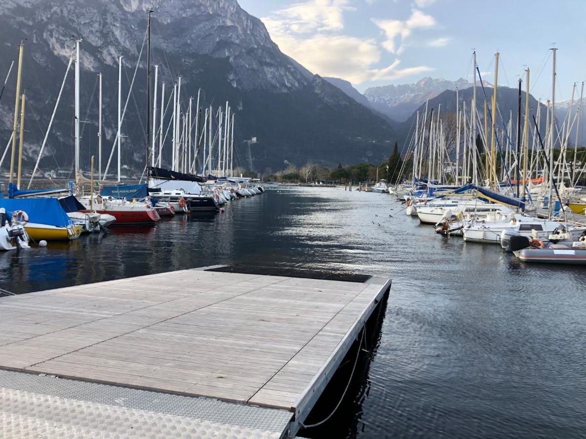 North Lake Riva Apartment, Steps From The Garda Lake Eksteriør bilde