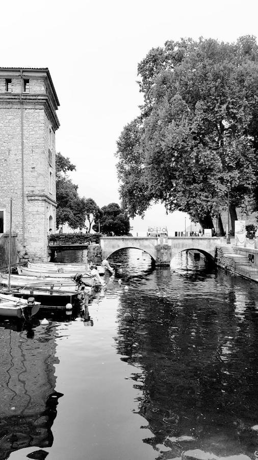 North Lake Riva Apartment, Steps From The Garda Lake Eksteriør bilde